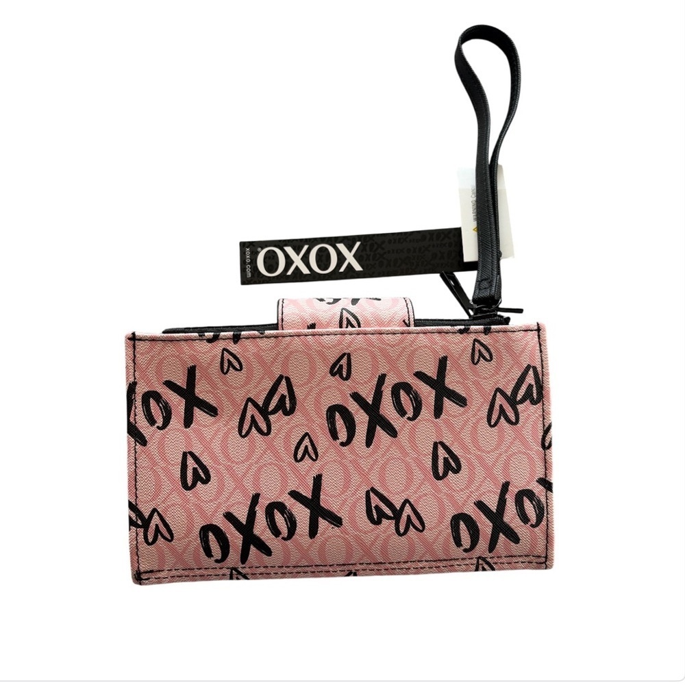 XOXO Pink and Black Patterned Wristlet - Picture 2 of 3